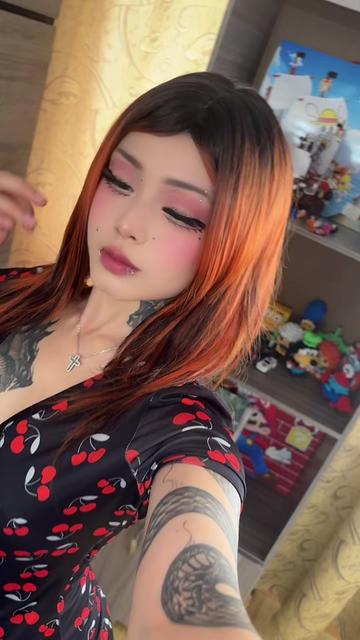 @Cute_loree