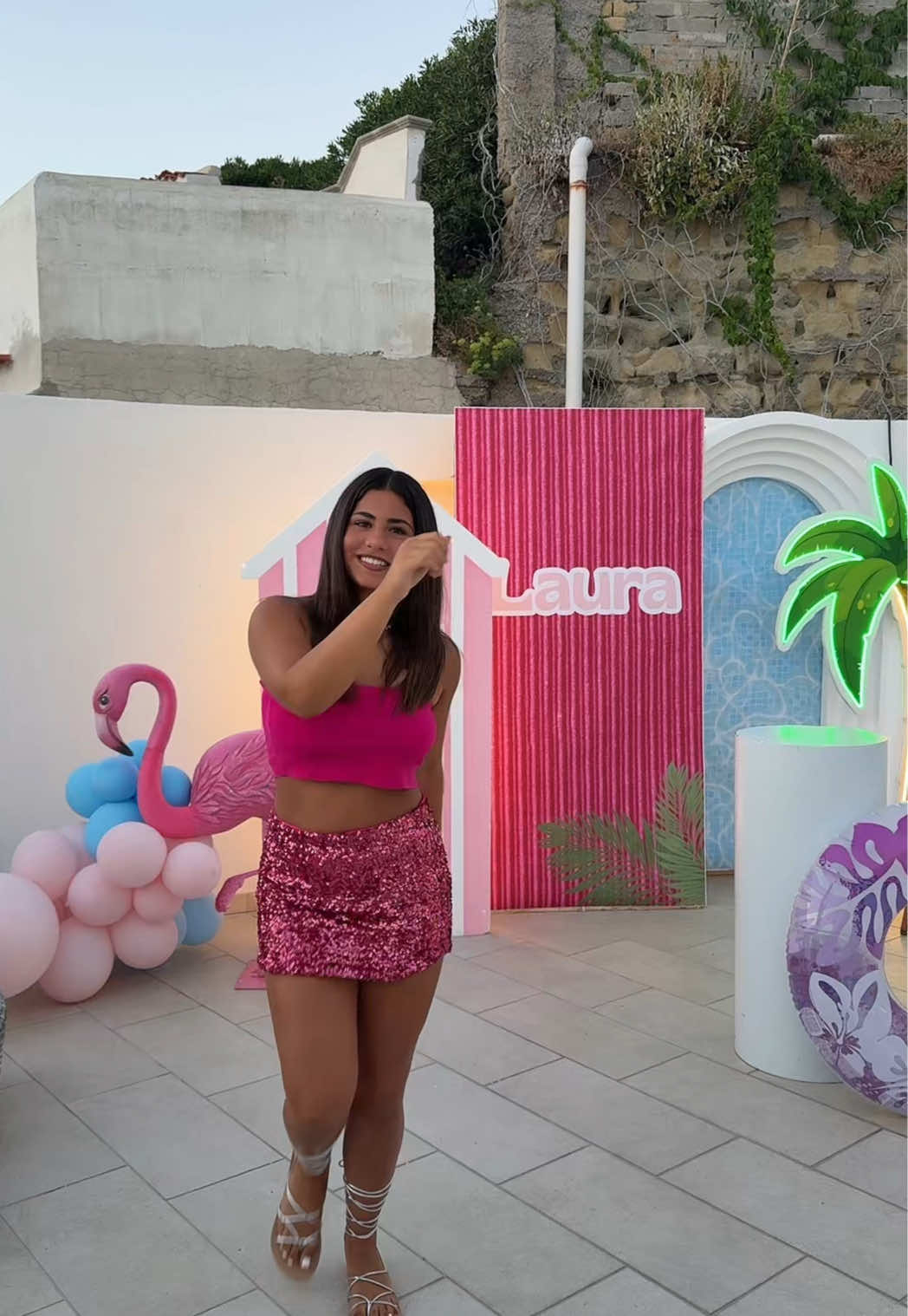 @LV