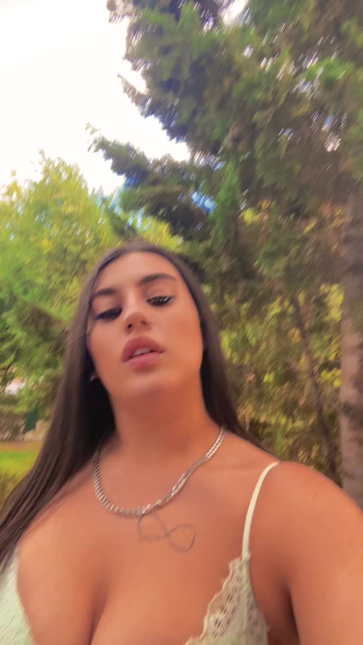 @𝔜𝔞𝔦𝔷𝔞💋