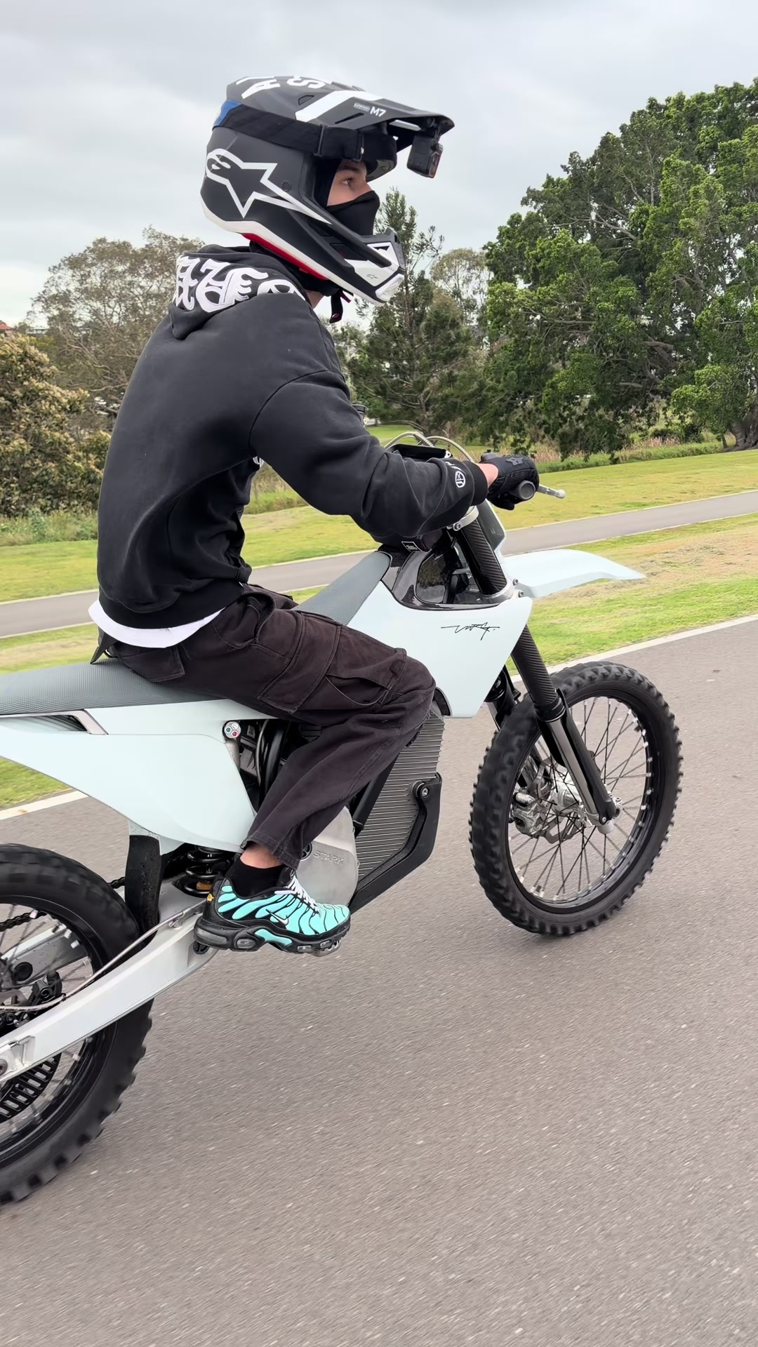 @cr.2krazy