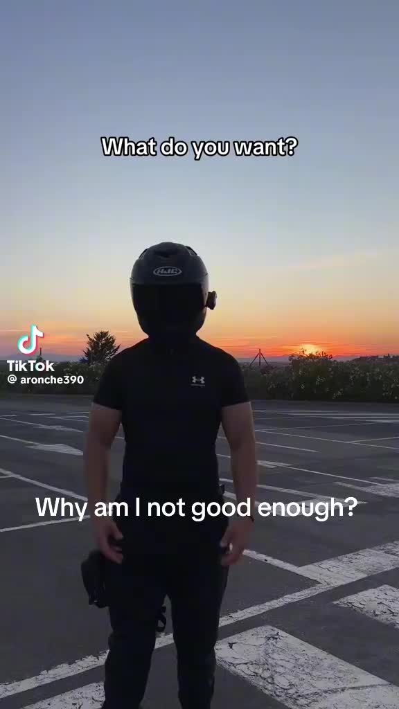 @bikergirl4