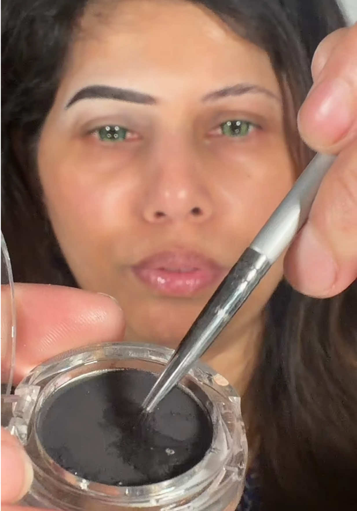 @momomalik20