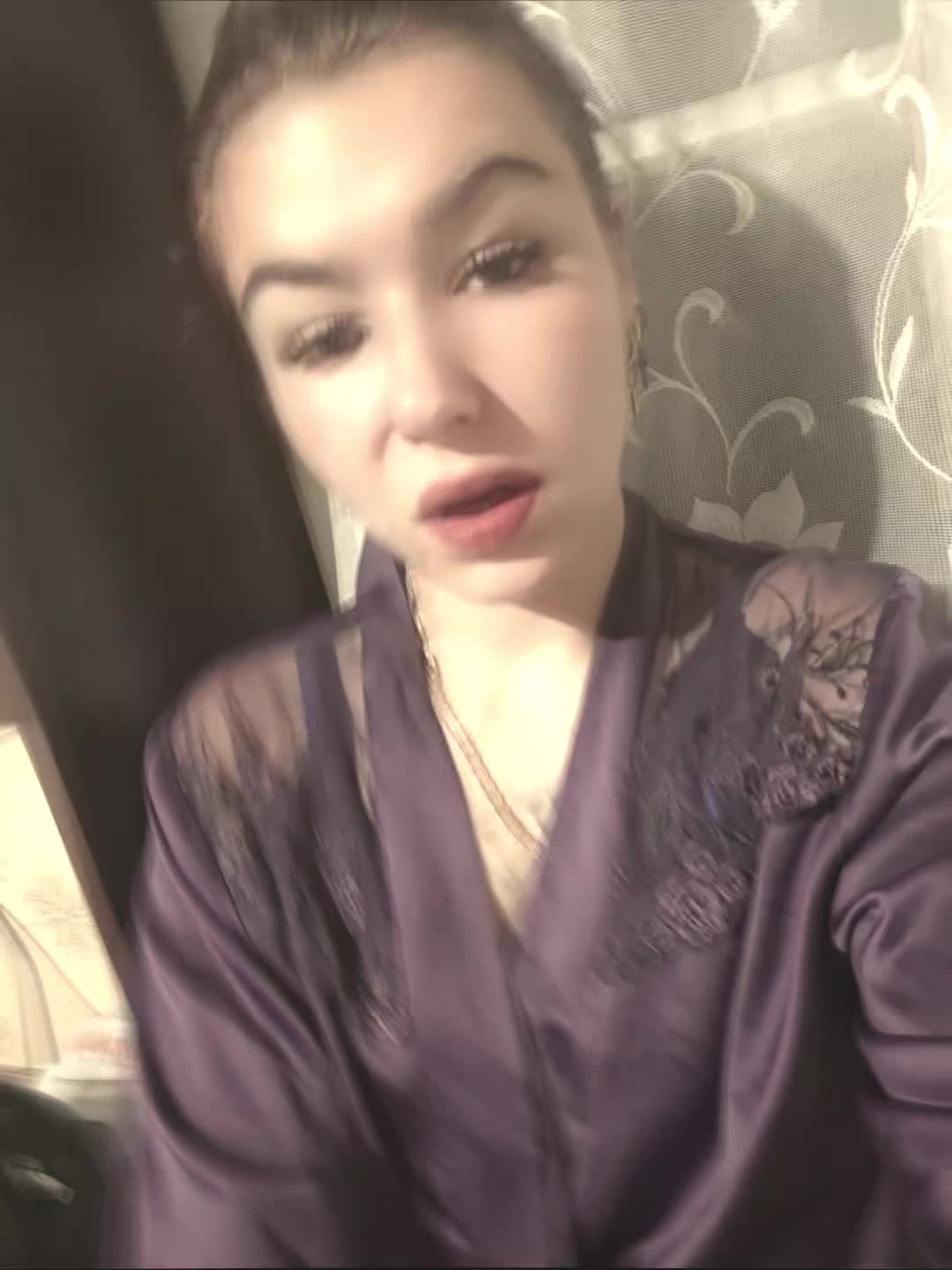 @И🦉