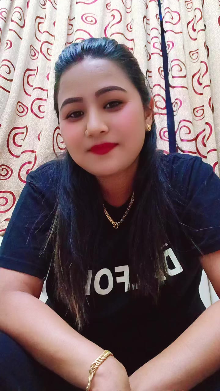 @Queen(रानी)👑