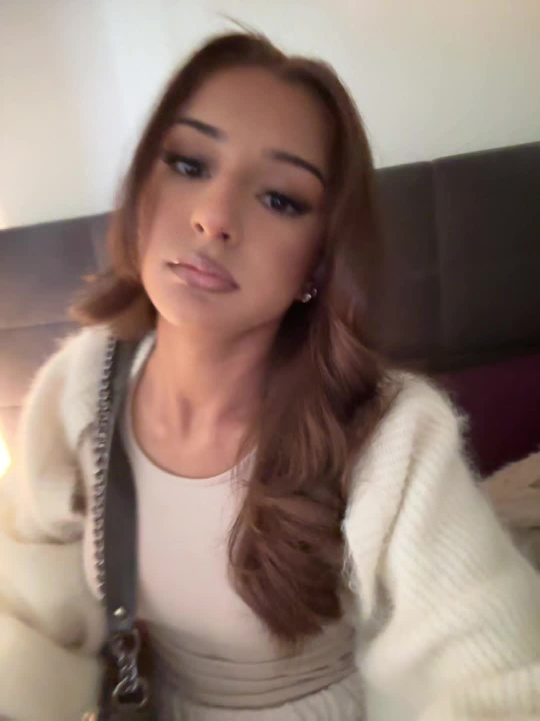 @𝒵𝒶𝓇𝓍𝓊