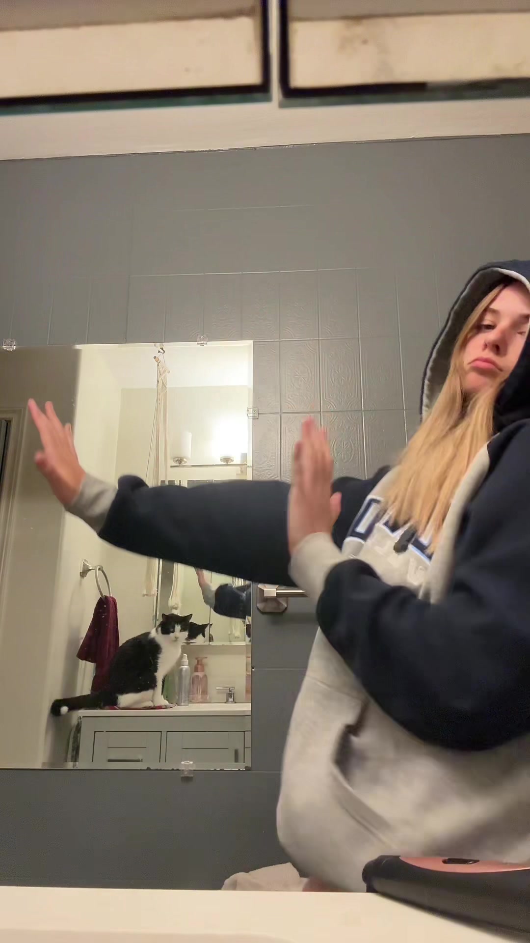 @Audrey ♾️