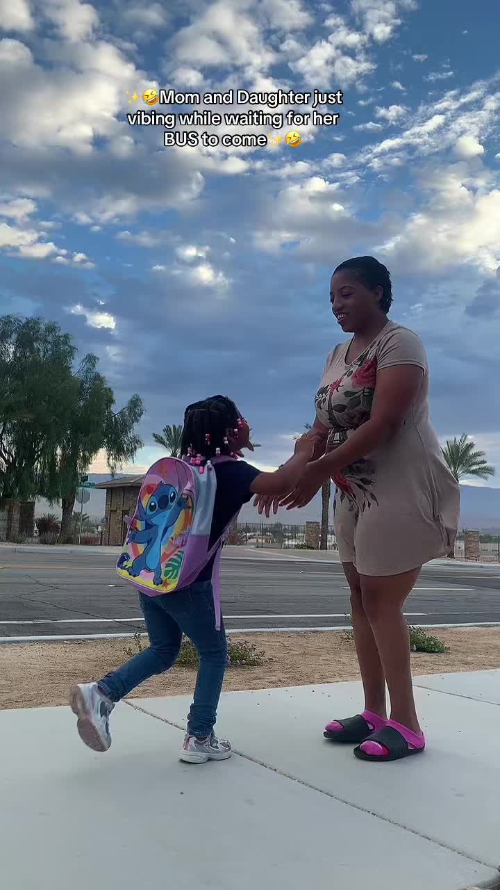 @mommyQalyn