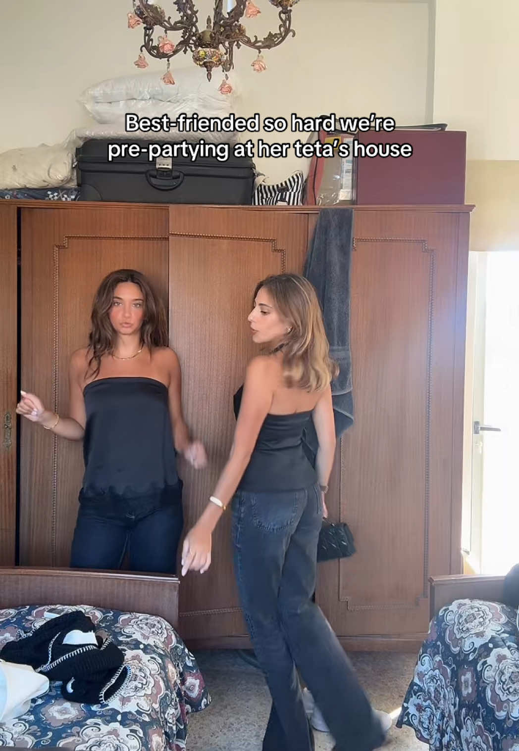 @JENNY HAKIMIAN
