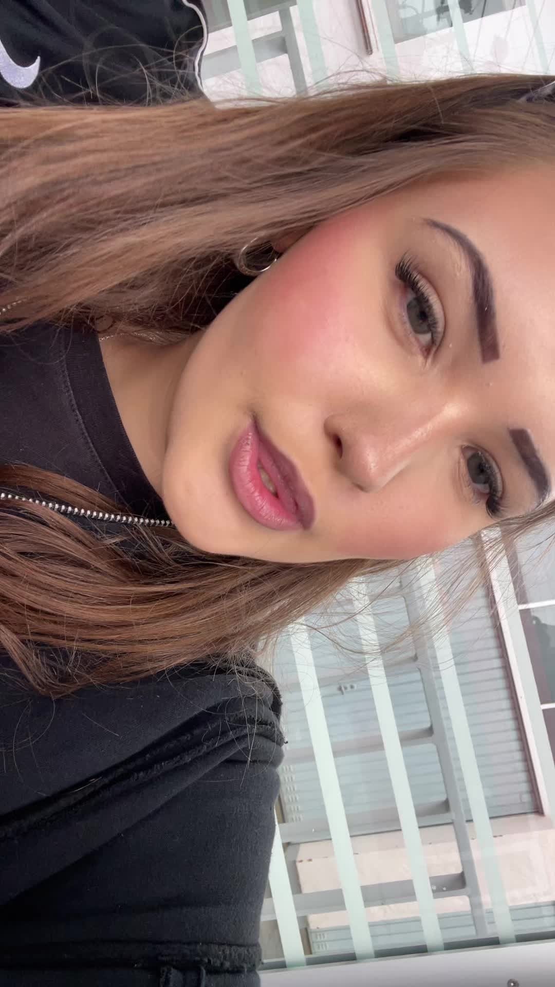 @Mia💋