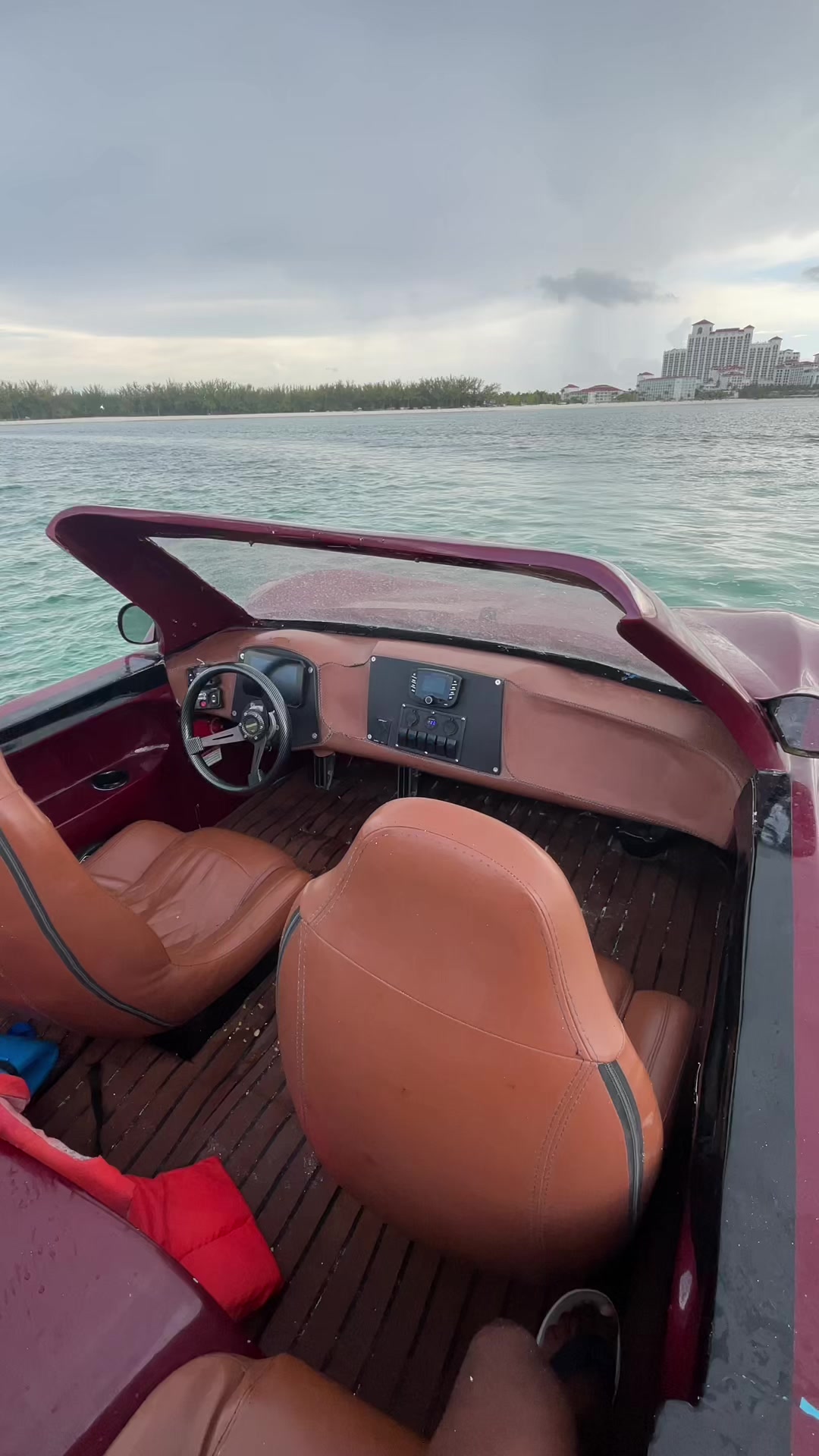 @bahamasjetcar