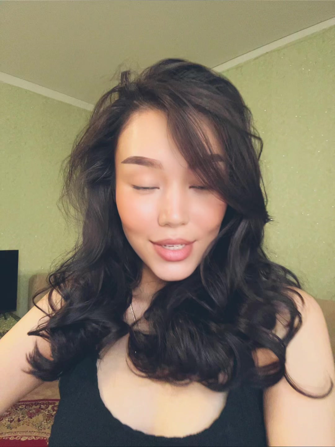 @sabrina