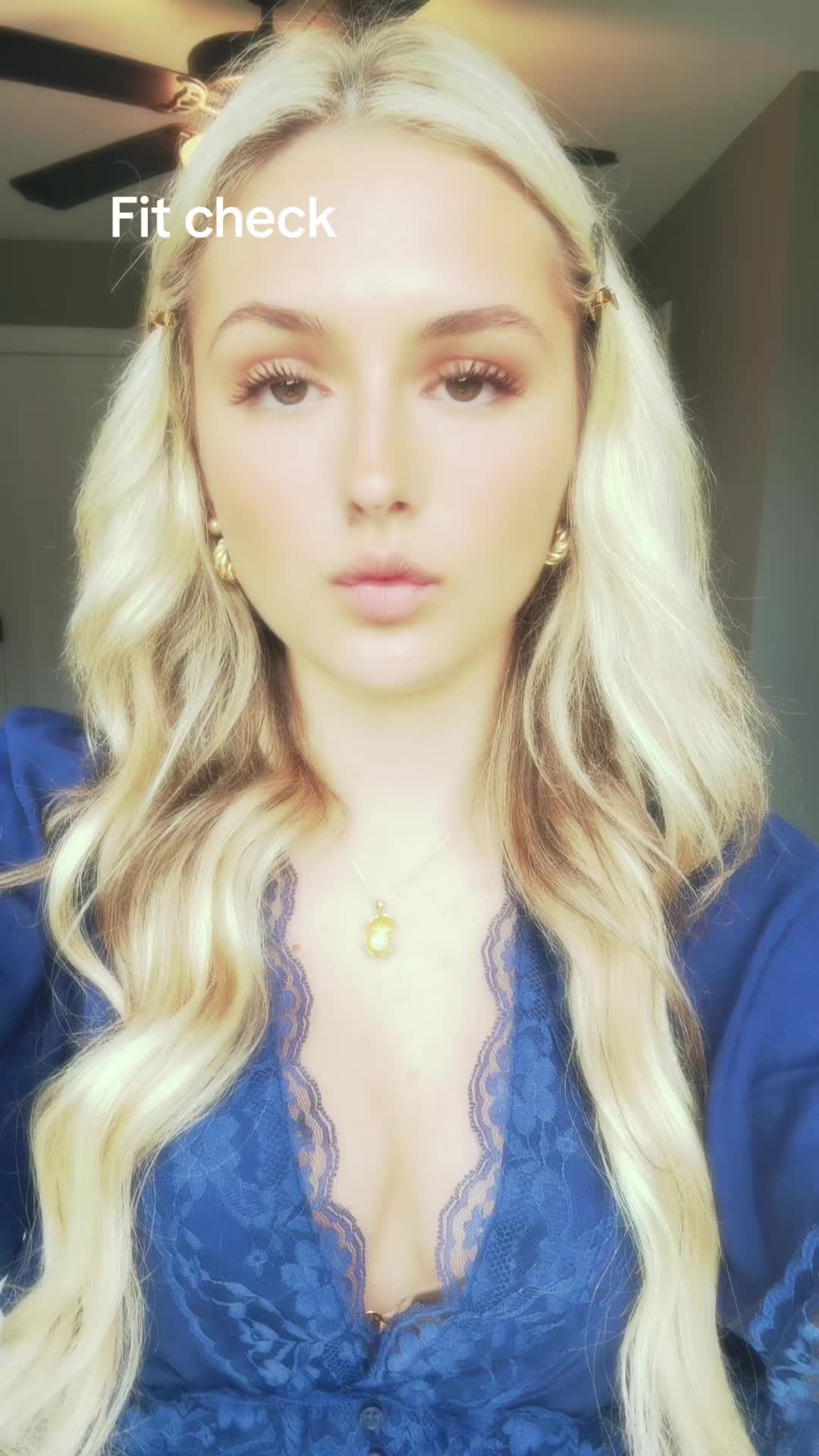 @Chloe🪽🦢