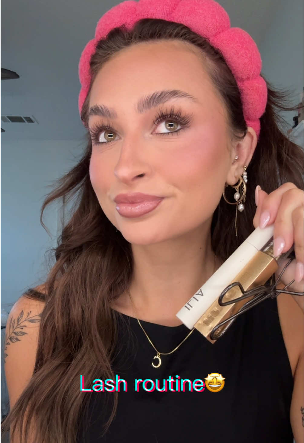 @Adelyn Grace┃MUA💄