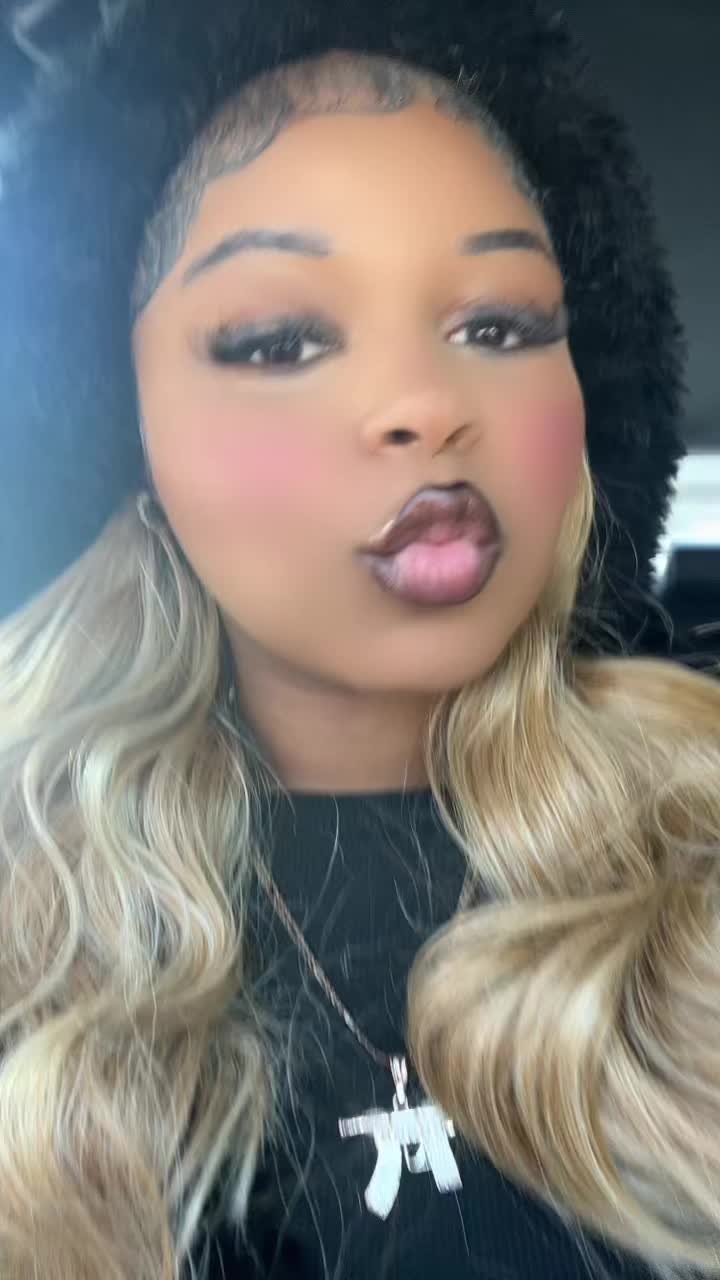 @lanii . 🎀