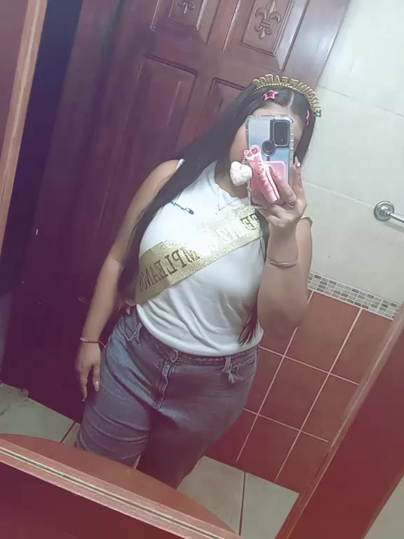 @Ashly๐ค๐