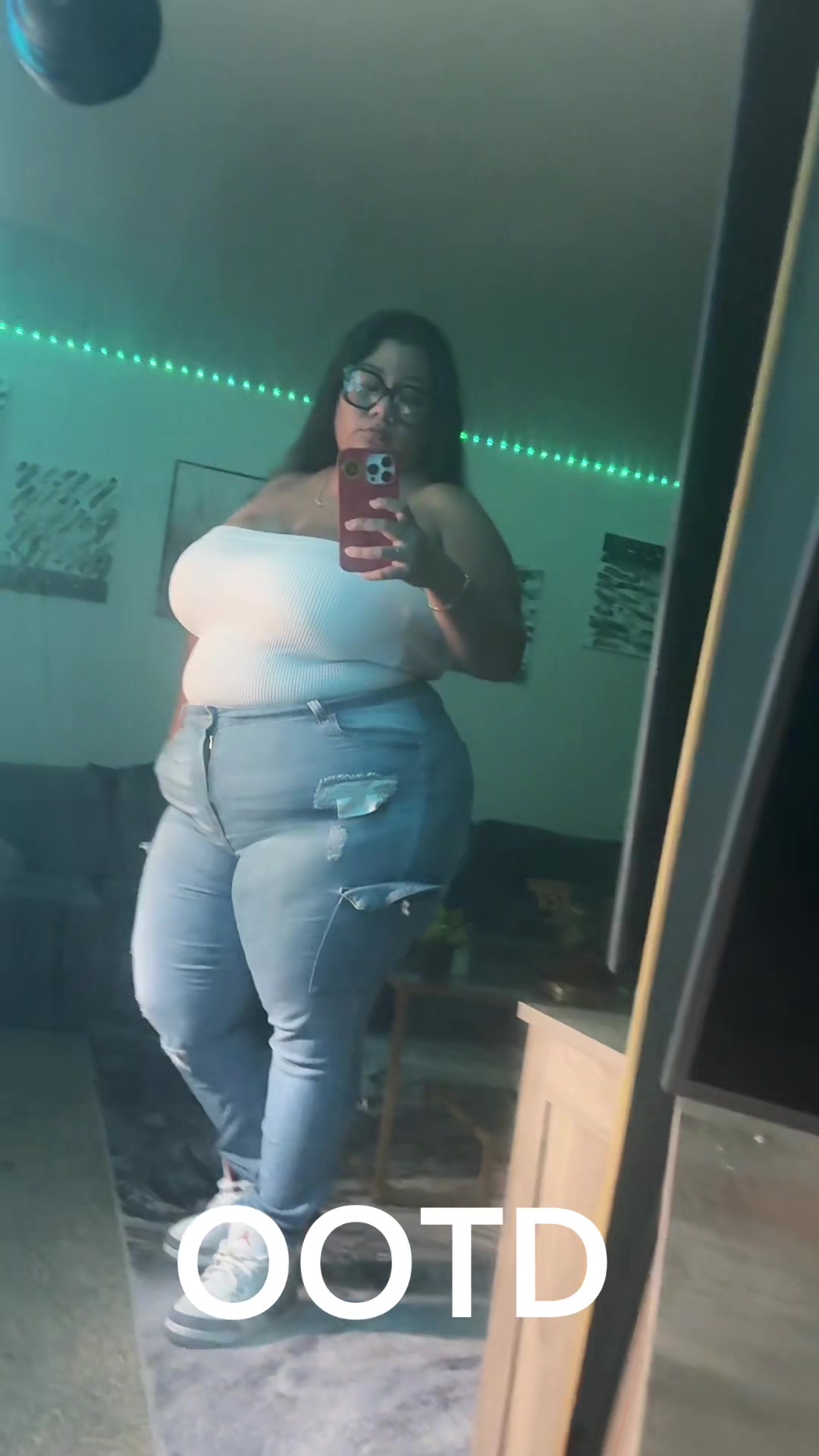 @Rosa_la_gordita_93