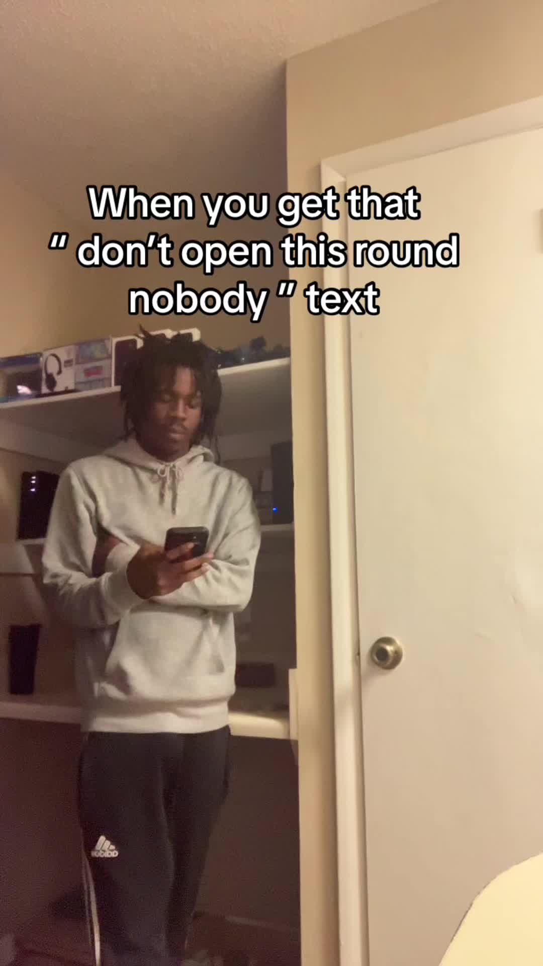 @️
