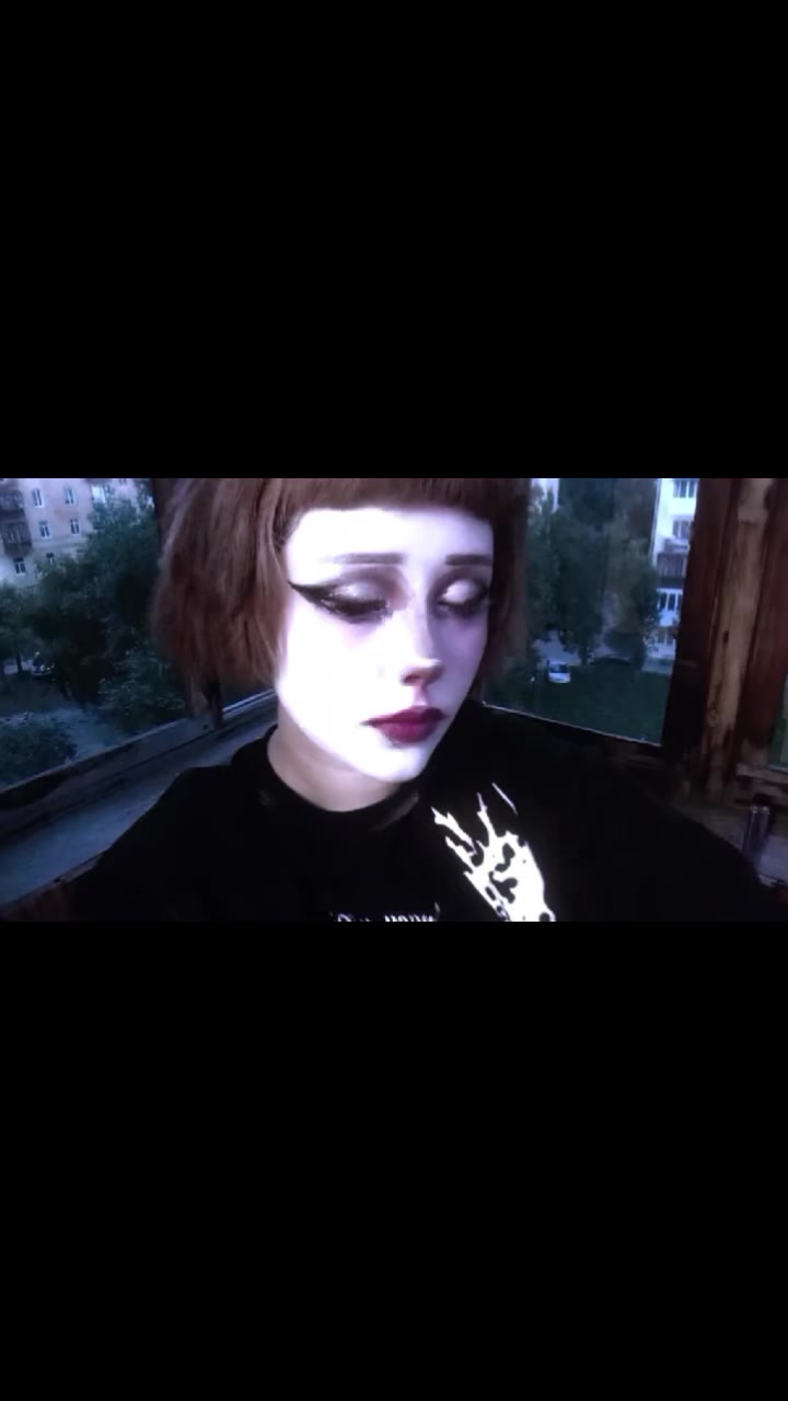 @Лолита 🍂