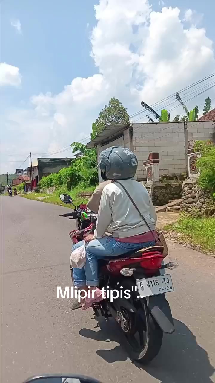 @@Simon Ngapak🤣🤣🤣