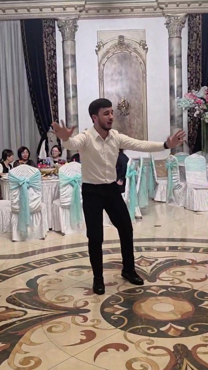 @Arazik_🎶