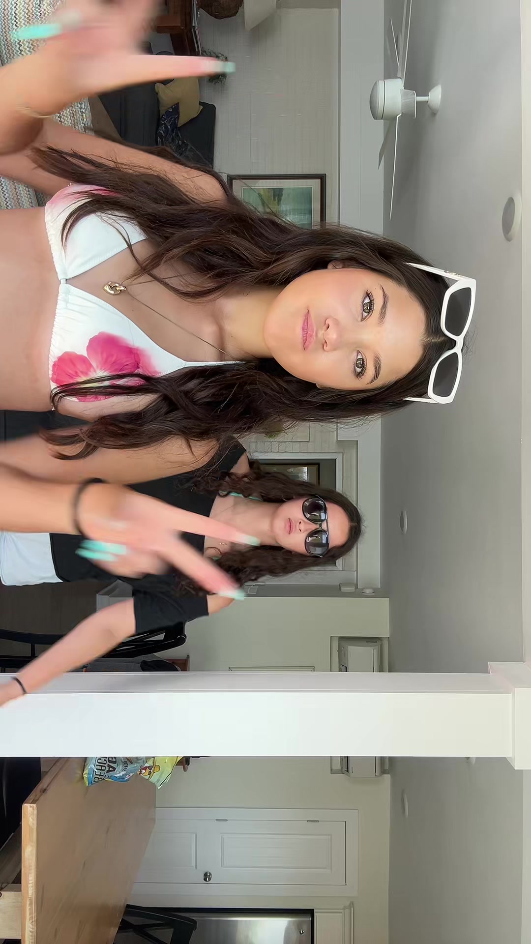 @Adora Kate