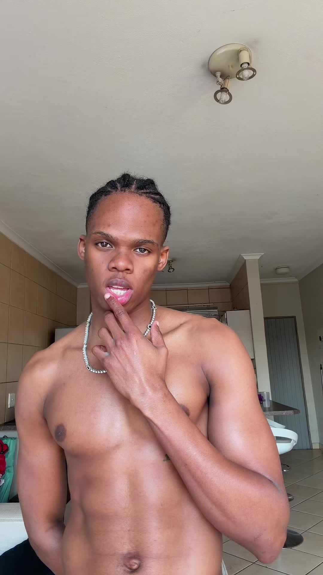 @Ronaldjustliving🥰😚