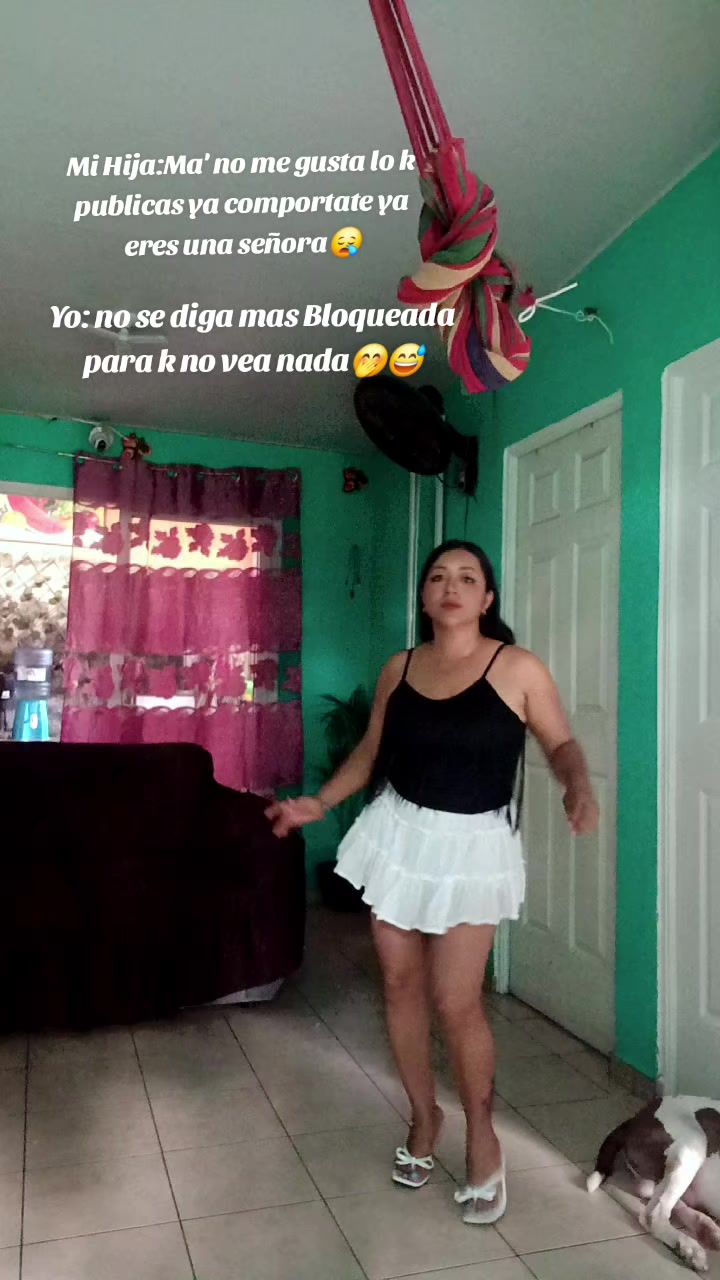 @CAMILA FLORES