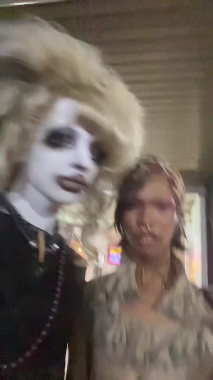 @K4N5H3LY0ZZZ •