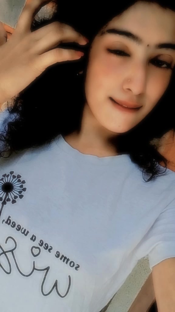 @dhinu queen 👑...