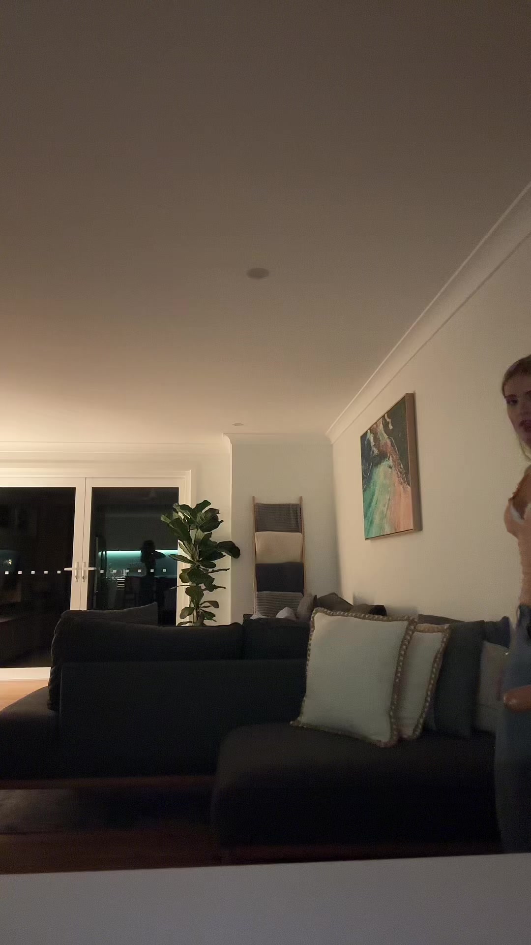 @ava