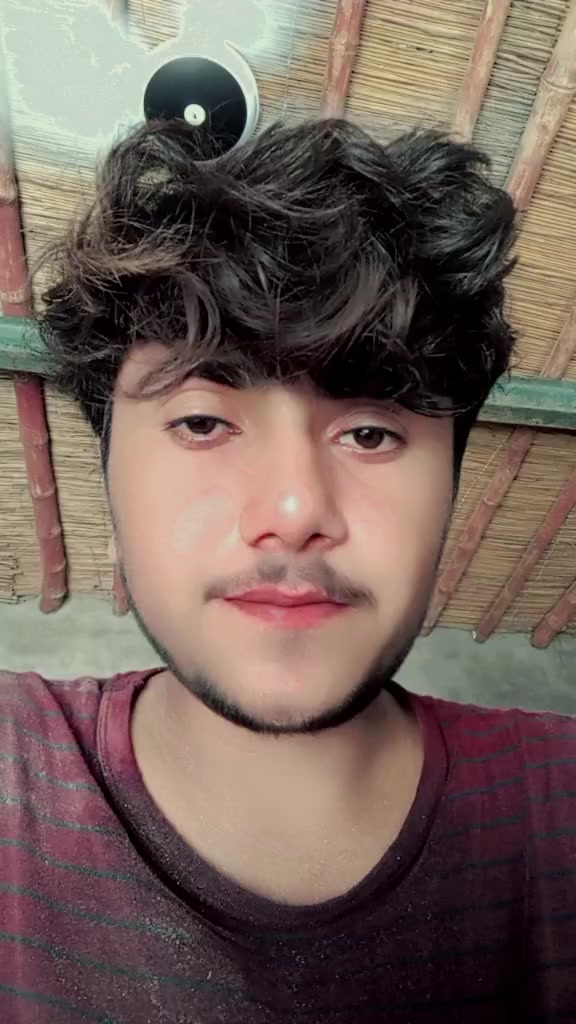 @ملانہ ✌️