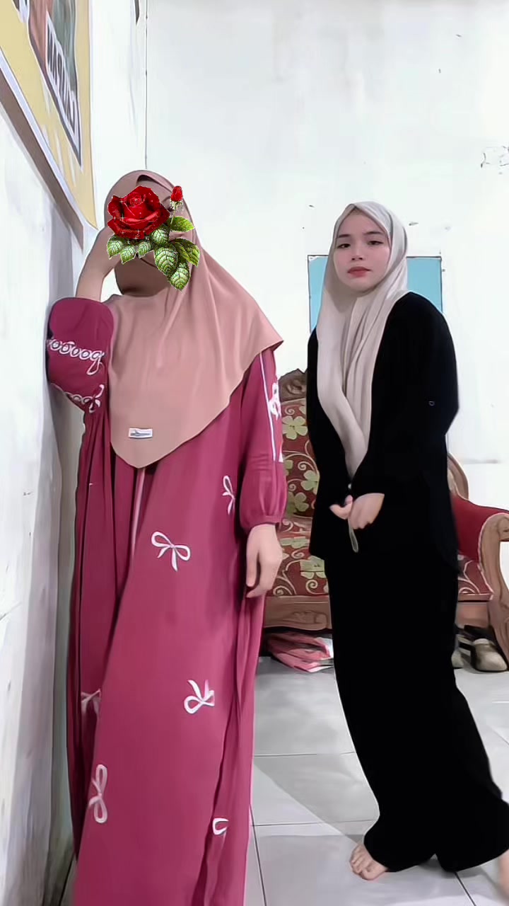 @Mona adz
