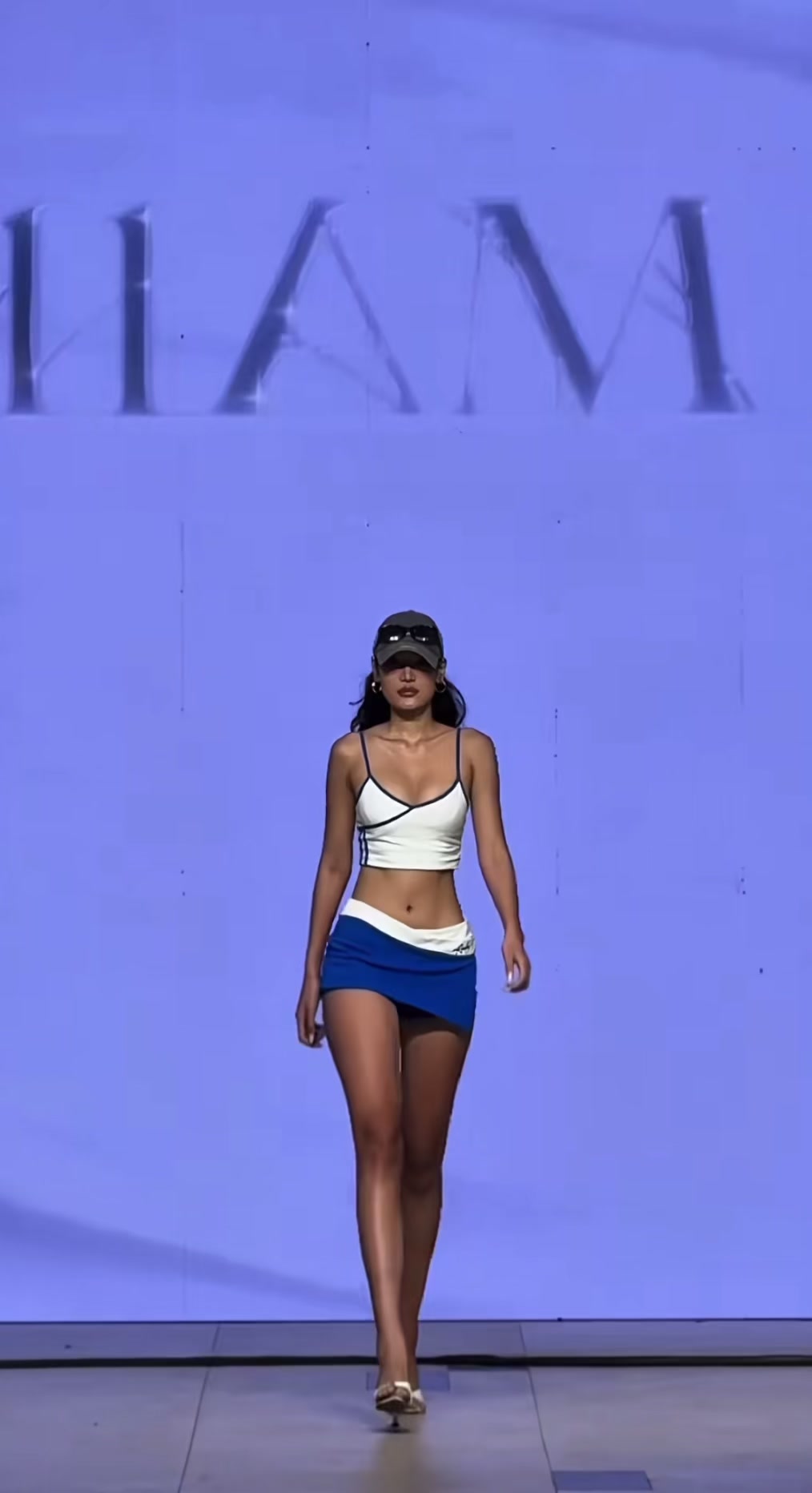 @FASHION