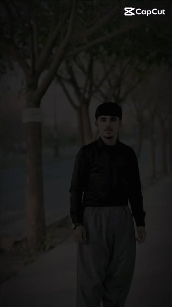 @عـەلـەی سـمـایـل🖤✨