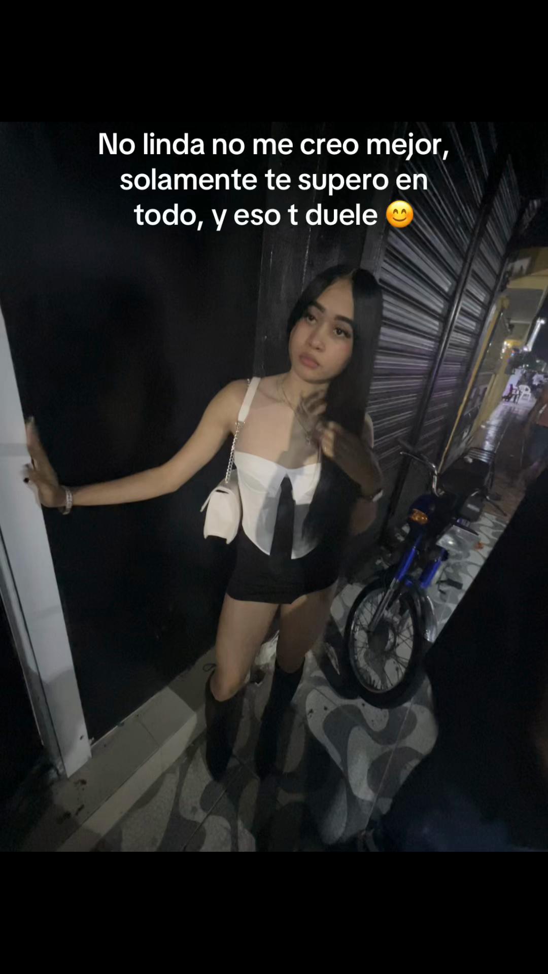 @️