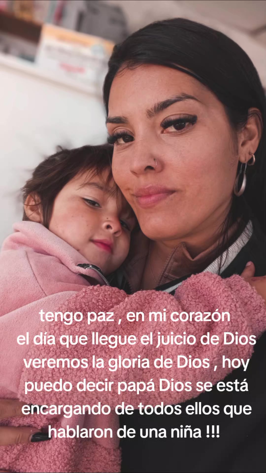 @lauraazar