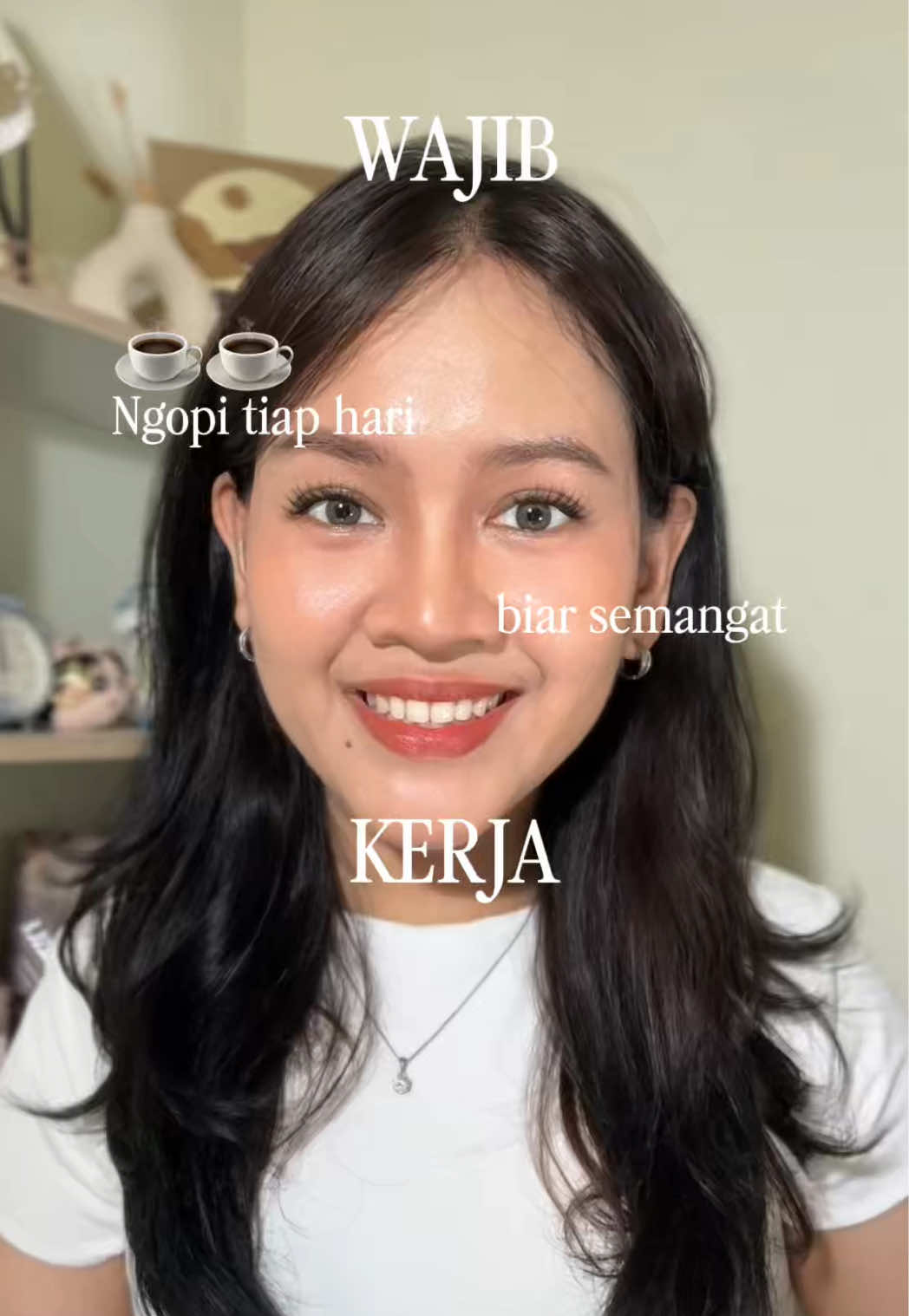 @Febii🌸