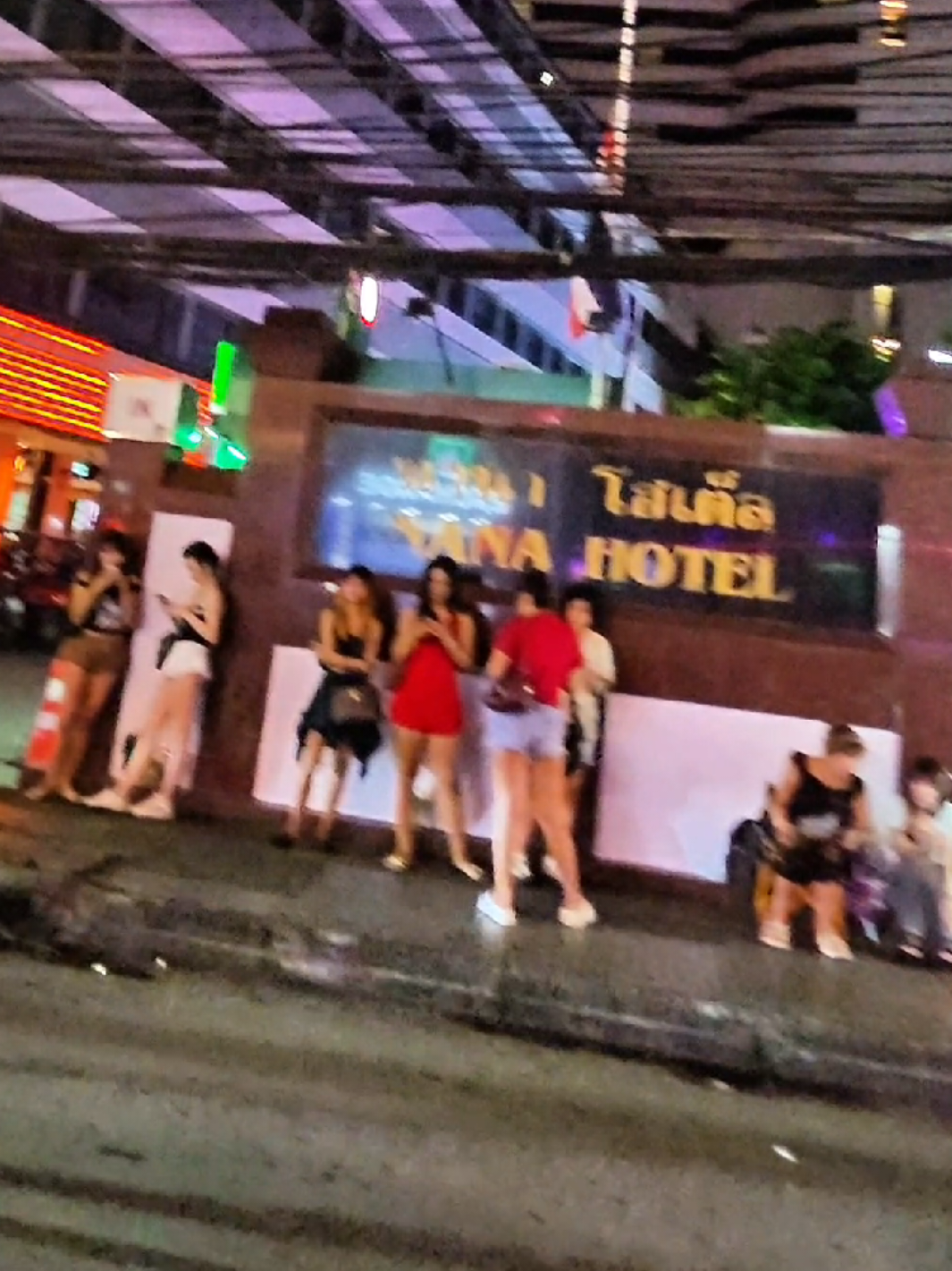 @cheeky_Singapore ๐ธ๐ฌ
