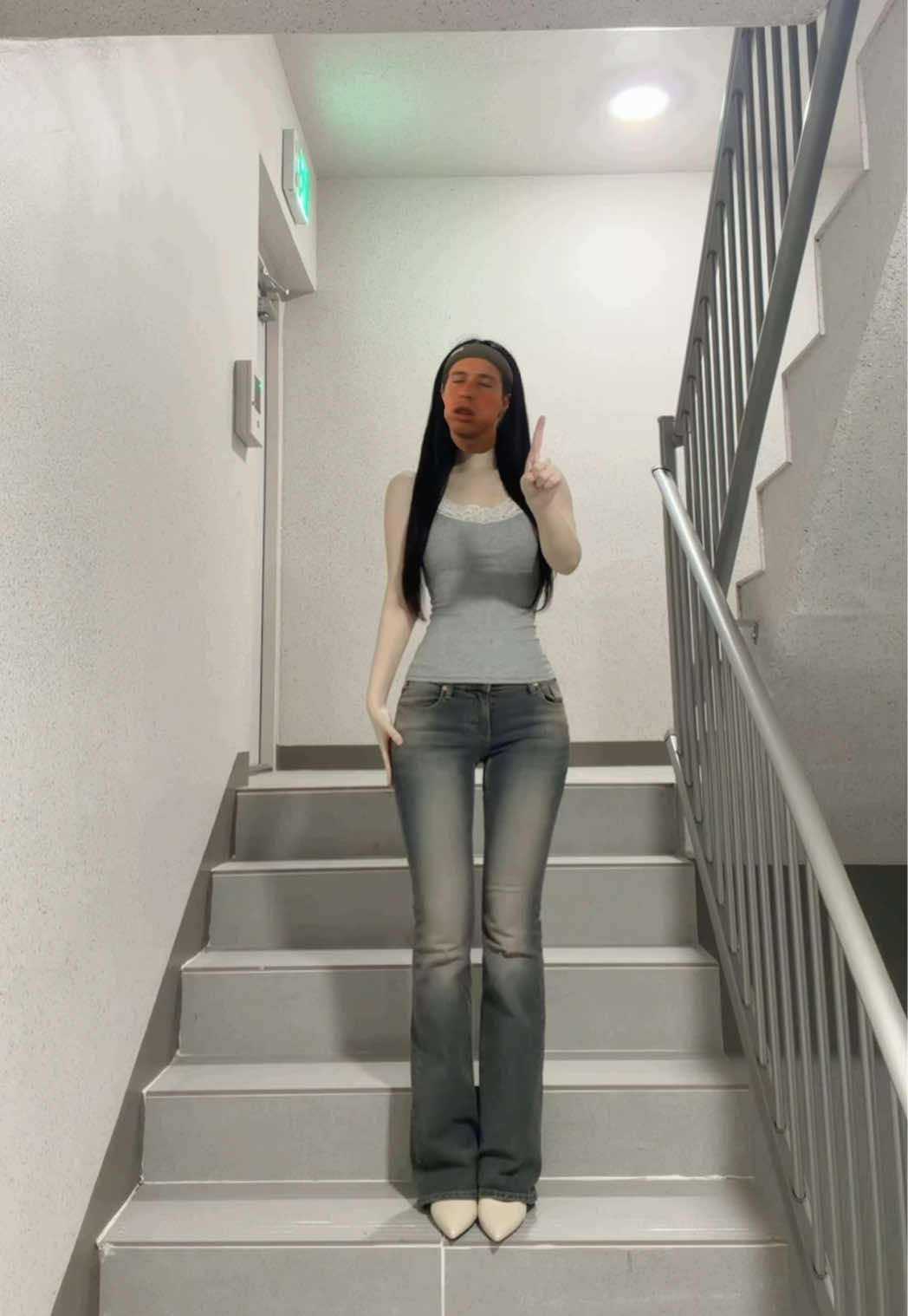 @은