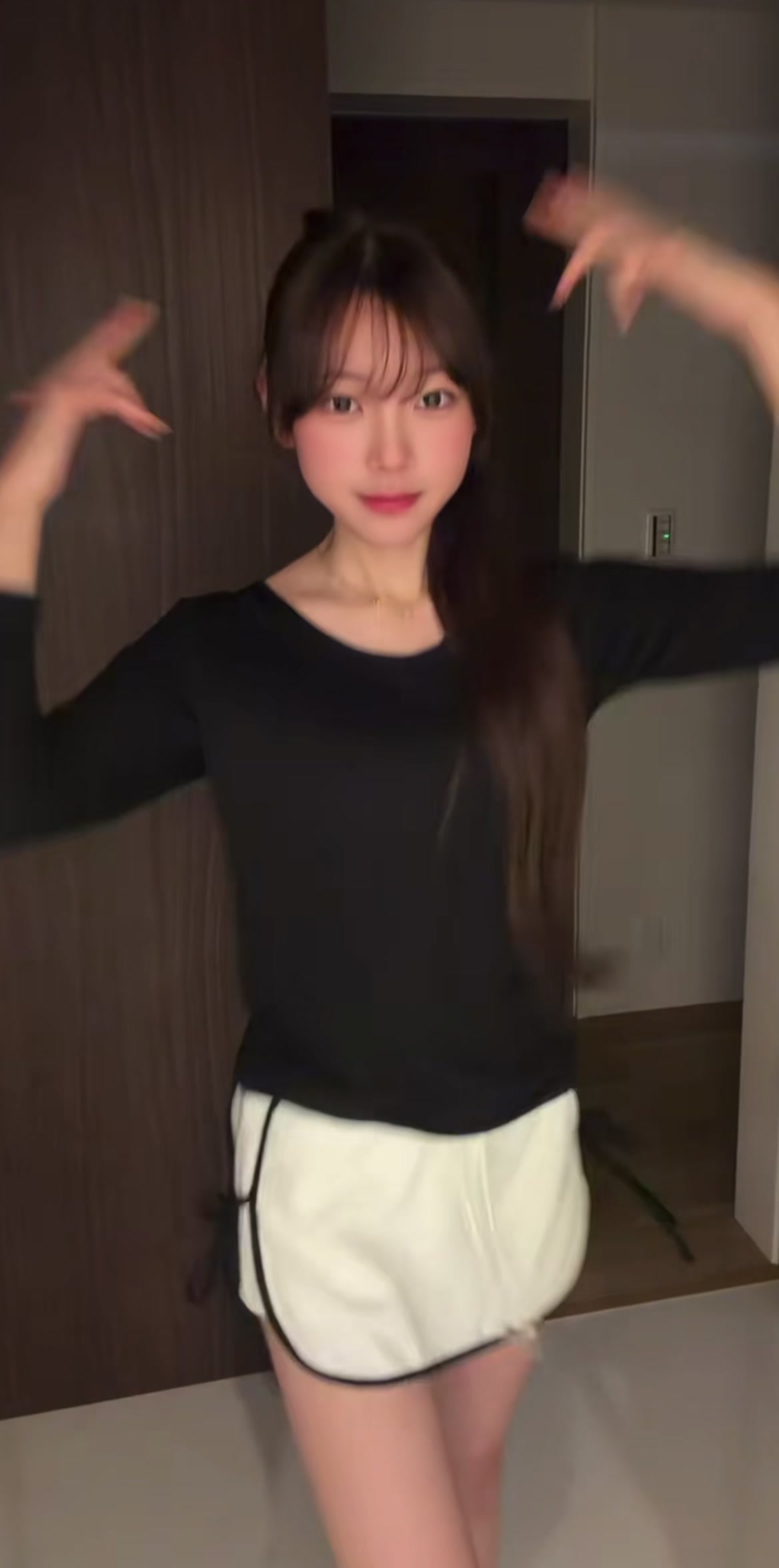 @・