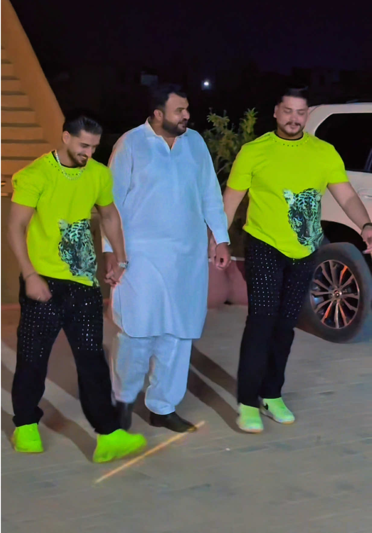 @CHAND BUTT