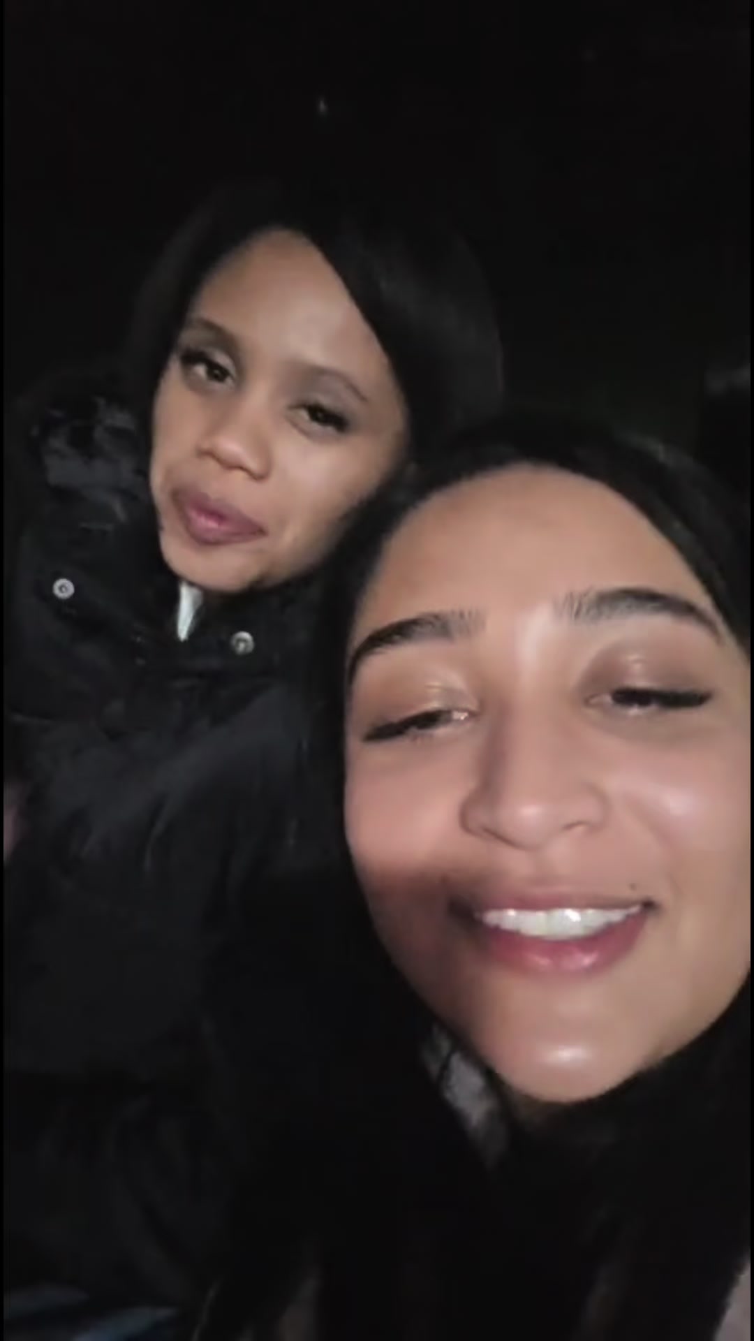 @Z.