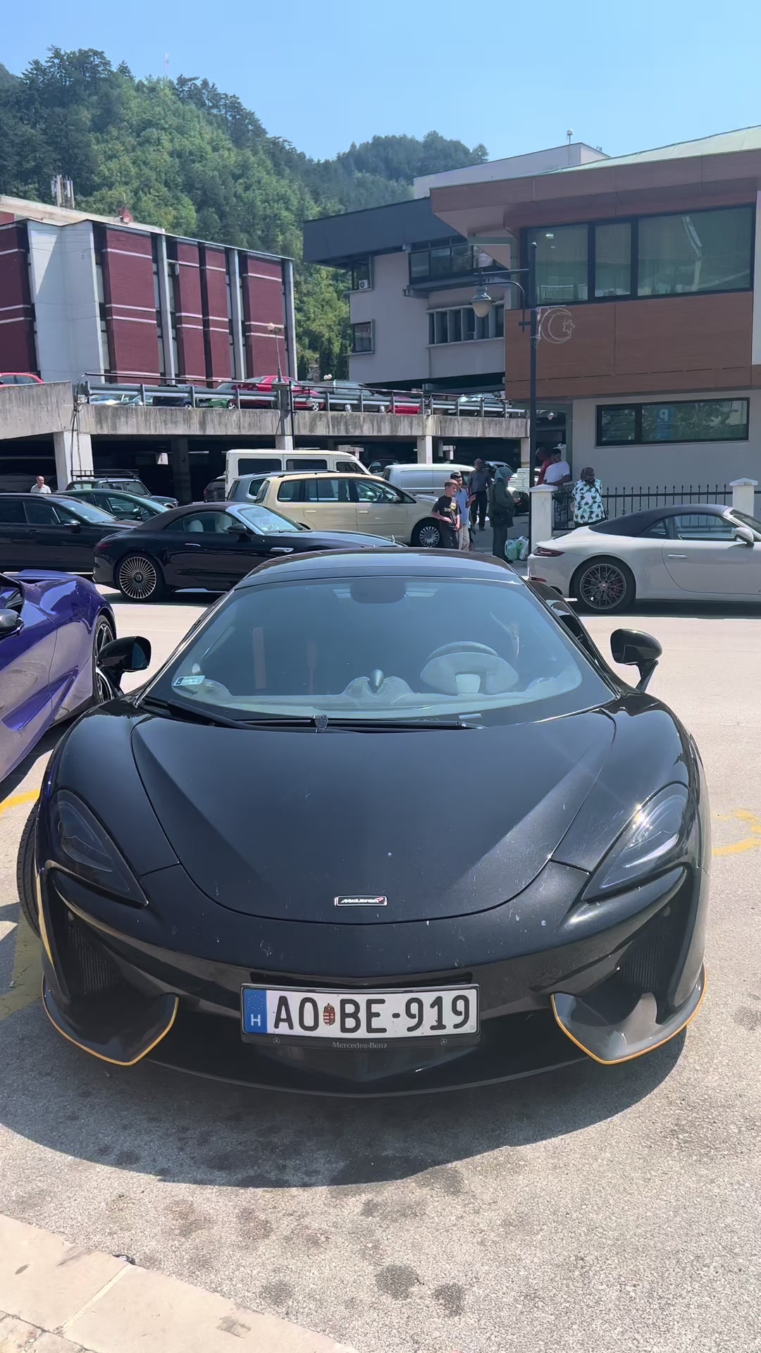 @Carspotter Adian