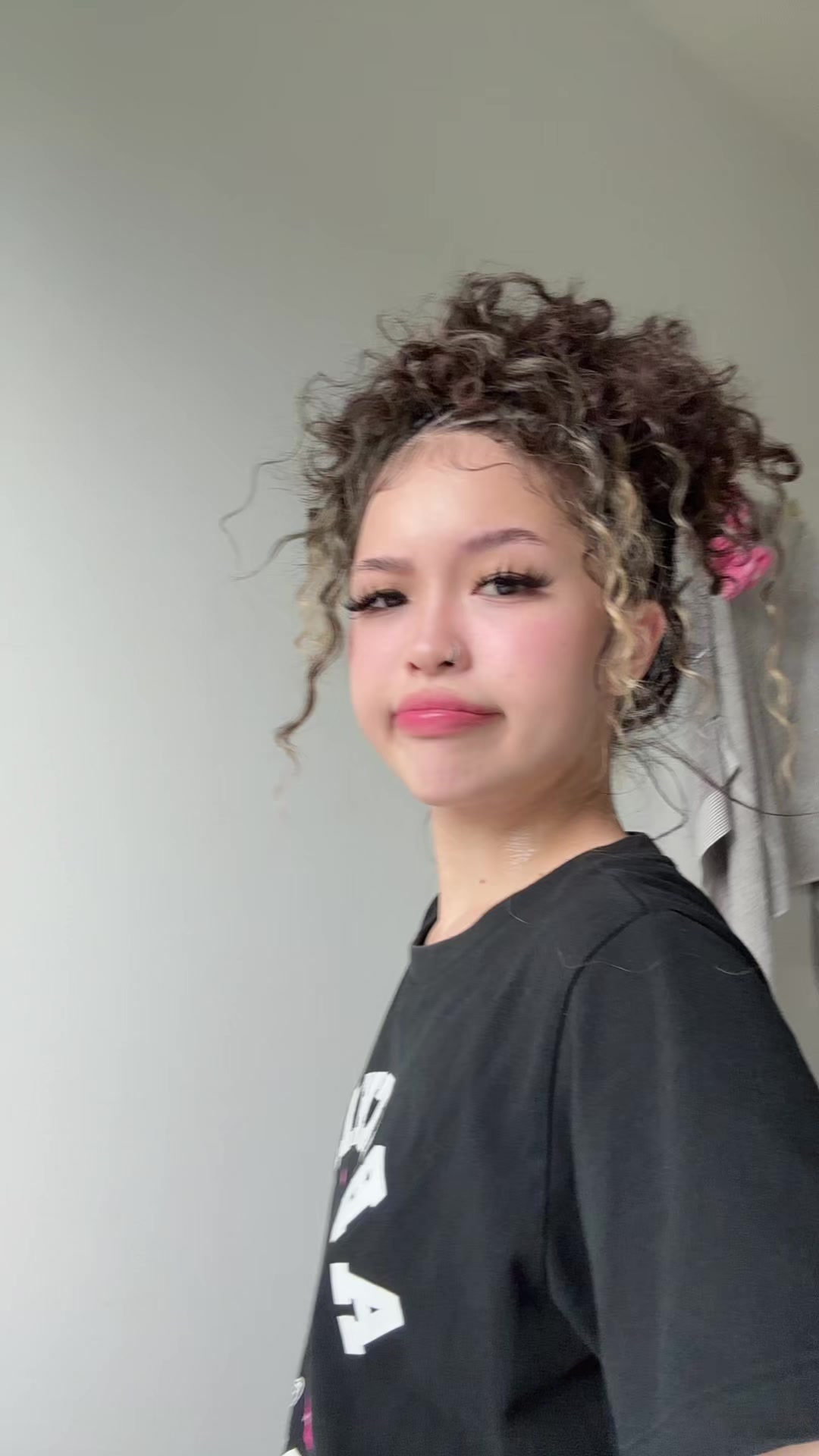 @𝕭𝖆𝖊𝖇𝖎𝕭𝖊𝖙𝖙𝖎