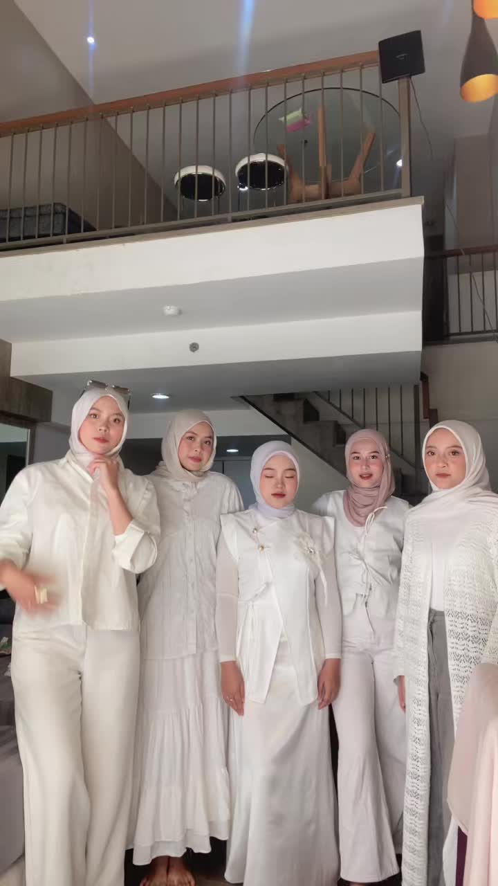 @Alipiwpiwpiw
