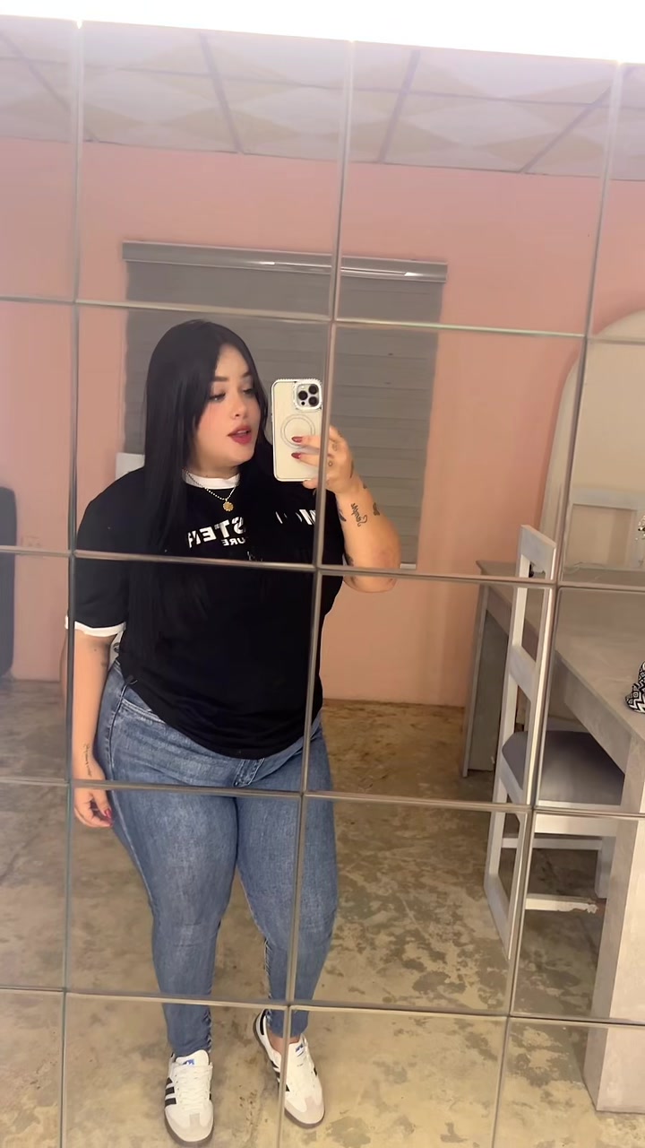 @𝓜𝓲𝓰𝓾𝓮𝓵𝔂💕