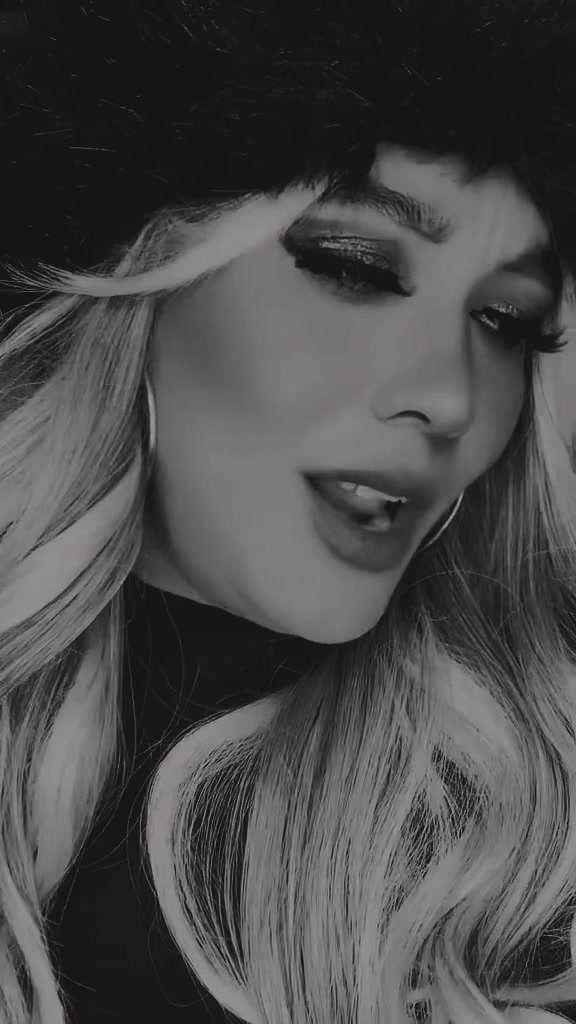 @Alejandra😎✌️