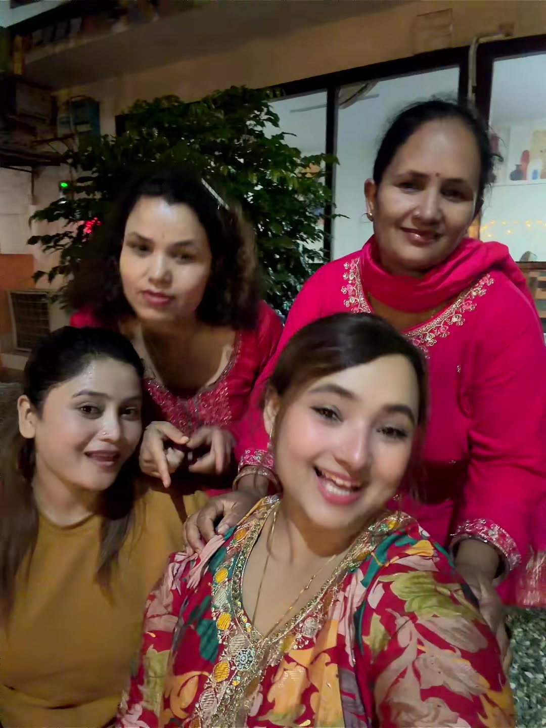 @ParooShahi