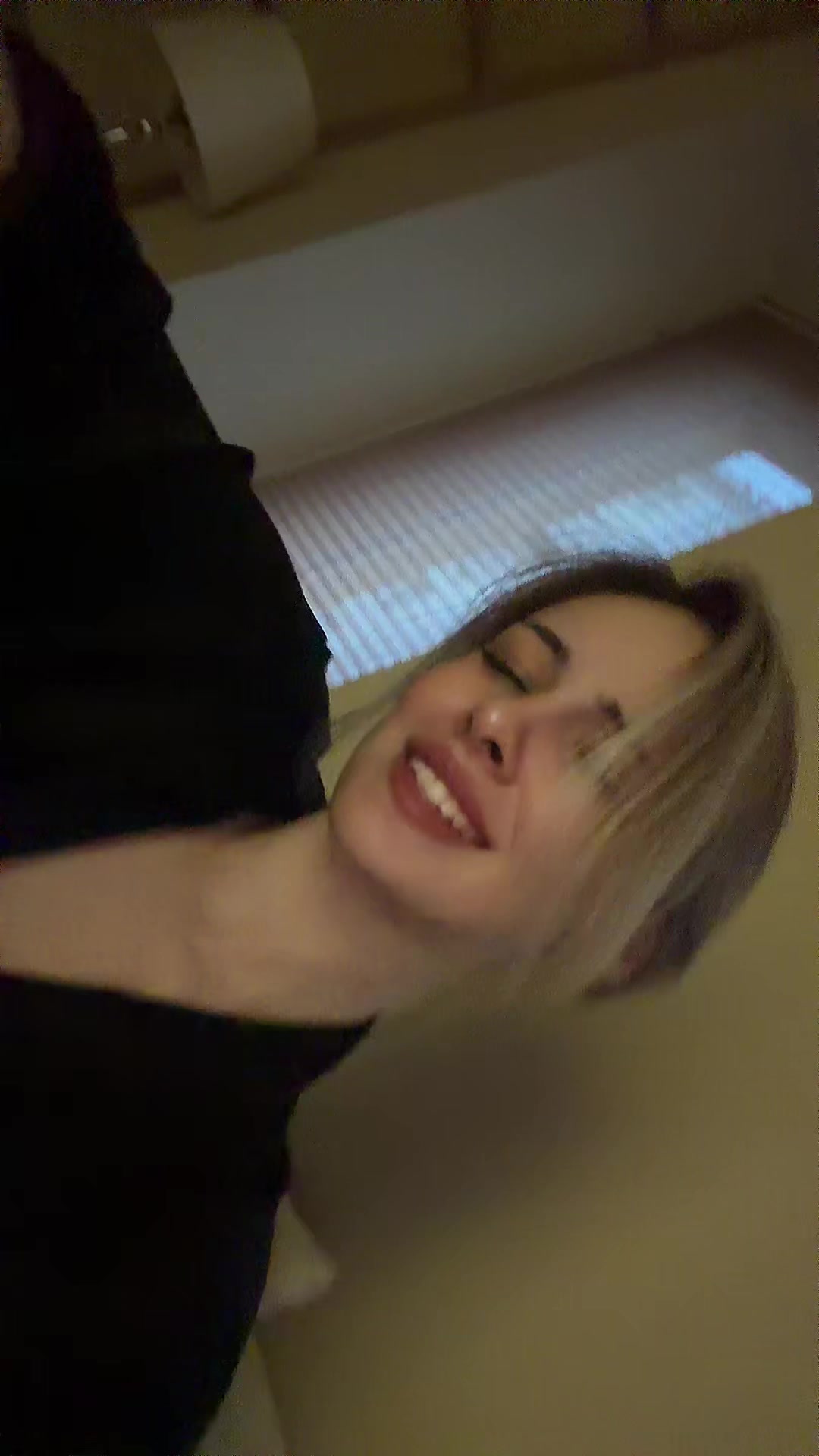 @Risa