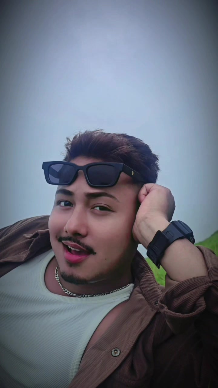 @Su jal shrestha 🦚💓